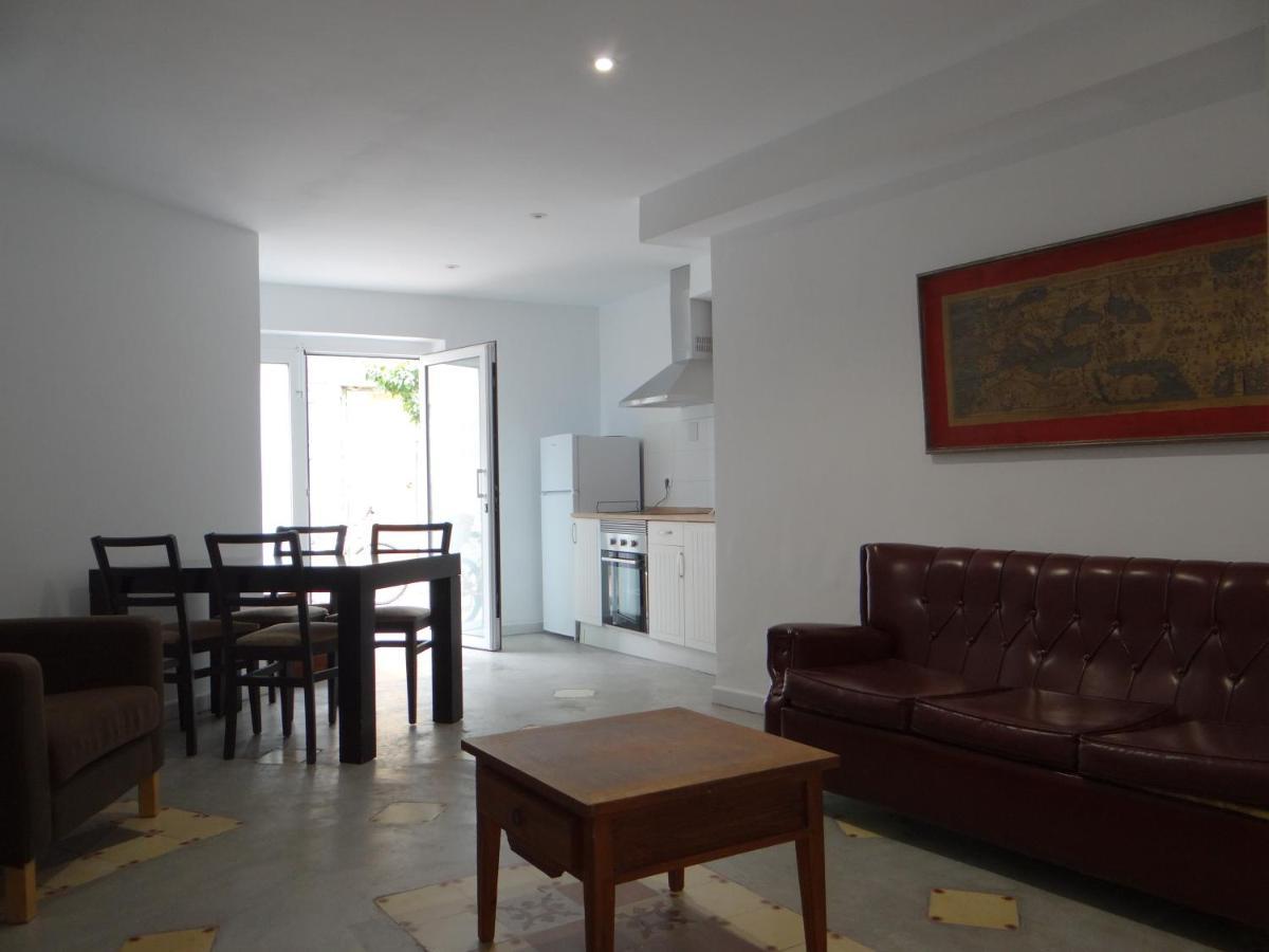 شقة لقنت  في Apartamento Tipico المظهر الخارجي الصورة